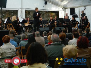 Koncert orkestra Akord je povsem napolnil Špital za prjatle.