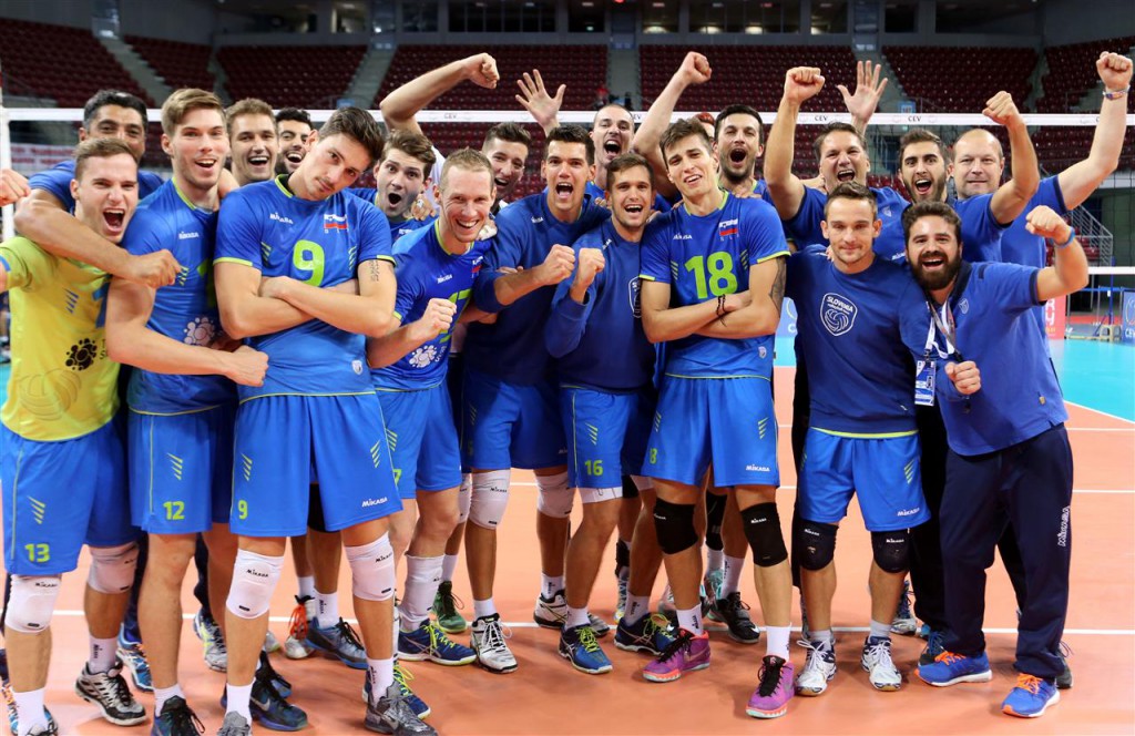 Senzacionalen uspeh naših odbojkarjev. (Vir: eurovolley2015.net)