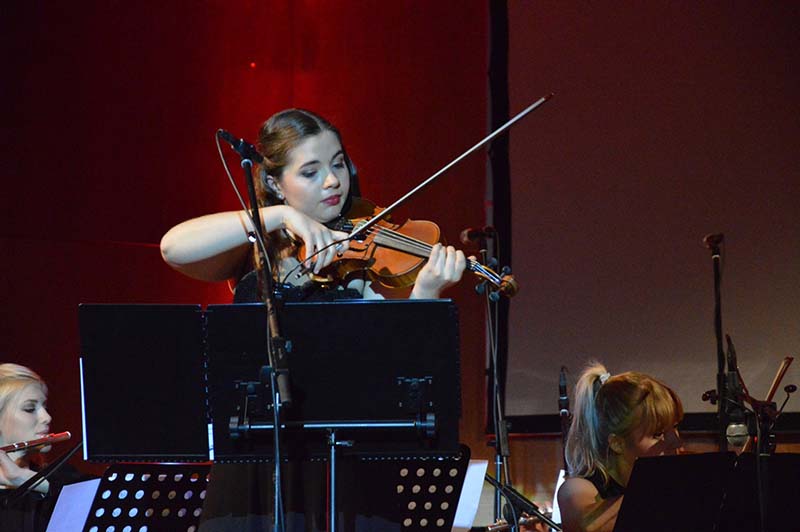 Lucija Bogataj, violina 1