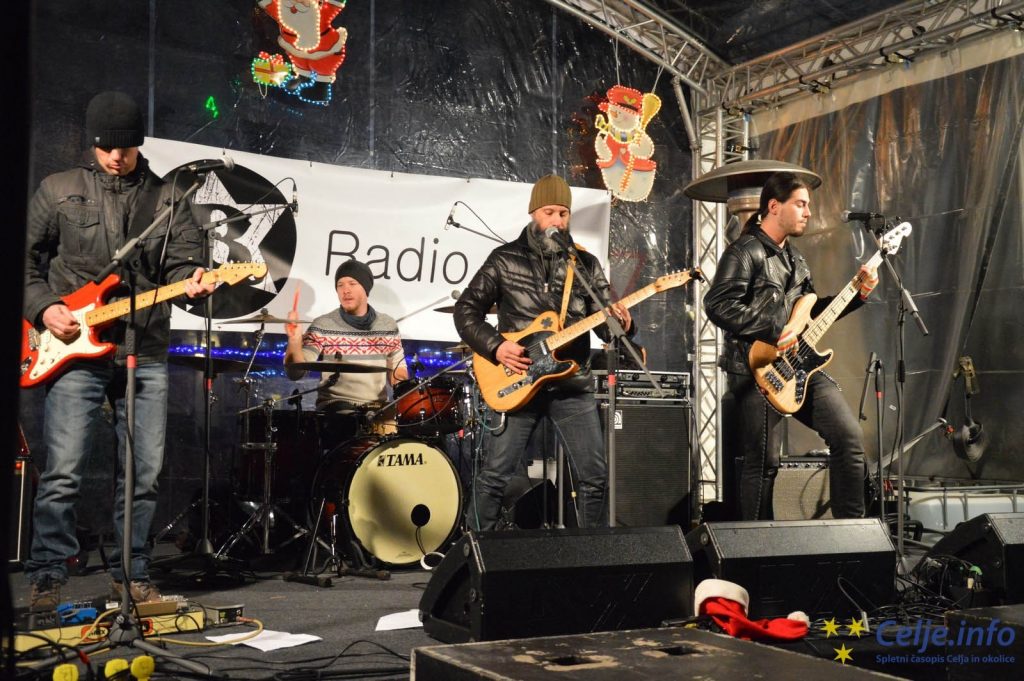 Radio_Jam_Band_42