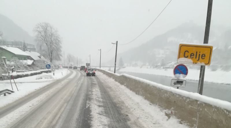 zimske razmere sneg celje