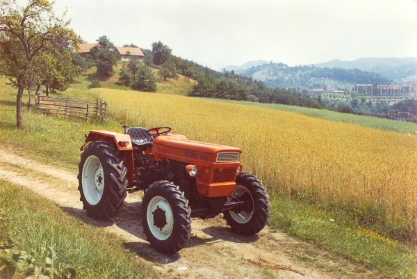 traktor_store_1978_polje