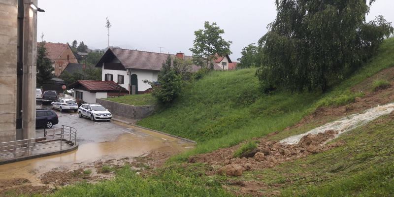 neurje_smarje_junij_2018_plaz_policija