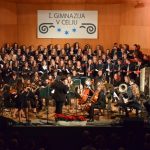 Božično-novoletni koncert MeMPZ in orkestra I. gimnazije v Celjskem domu (foto, video)
