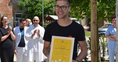 Naj prostovoljec zaposlen v javni upravi 2019 je Celjan Milan Ninić. GCC med Junaki našega časa Naj prostovoljec zaposlen v javni upravi 2019 je Celjan Milan Ninić. GCC med Junaki našega časa