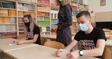 Samotestiranja ta petek še ne bo, na celjskem za približno tretjina staršev/učencev, izrecnih odklonitev skoraj ni Samotestiranja ta petek še ne bo, na celjskem za približno tretjina staršev/učencev, izrecnih odklonitev skoraj ni