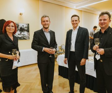 8_Breda Arnšek, Miha Firšt, Matija Kovač in Gregor Deleja_fotoRokDeželak