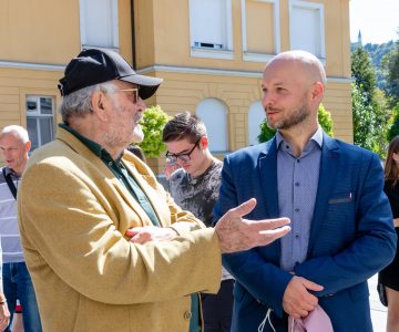 slavnostno odkritje Maistrovega bareliefa pred I. gimnazijo v Celju (6)