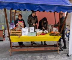 Dobrodelni Bazar 2021- fotograf Zdene Podlesnik (23)