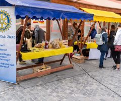 Dobrodelni Bazar 2021- fotograf Zdene Podlesnik (24)