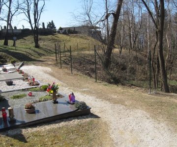 Nova ograja na pokopališču Teharje (foto: MOC)