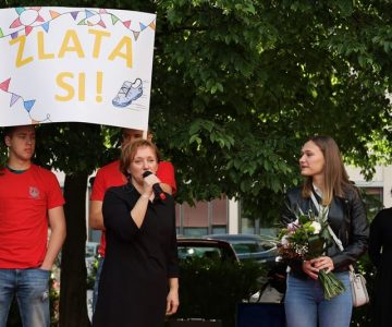 Sprejem olimpijske prvakinje Leje Glojnarič (foto: Jelka Rebov)