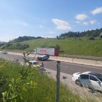 Zaradi prometne nesreče je bila avtocesta med Šempetrom in Žalcem dlje časa zaprta