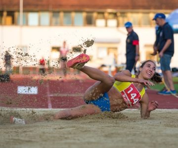 Eva Pepelna je premočno zmagala s preskočenimi 13,50m (foto: Kastelic/AZS)