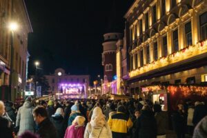 Novi fosili v Pravljičnem Celju 2025 poskrbeli za nepozaben praznični spektakel (foto, video)